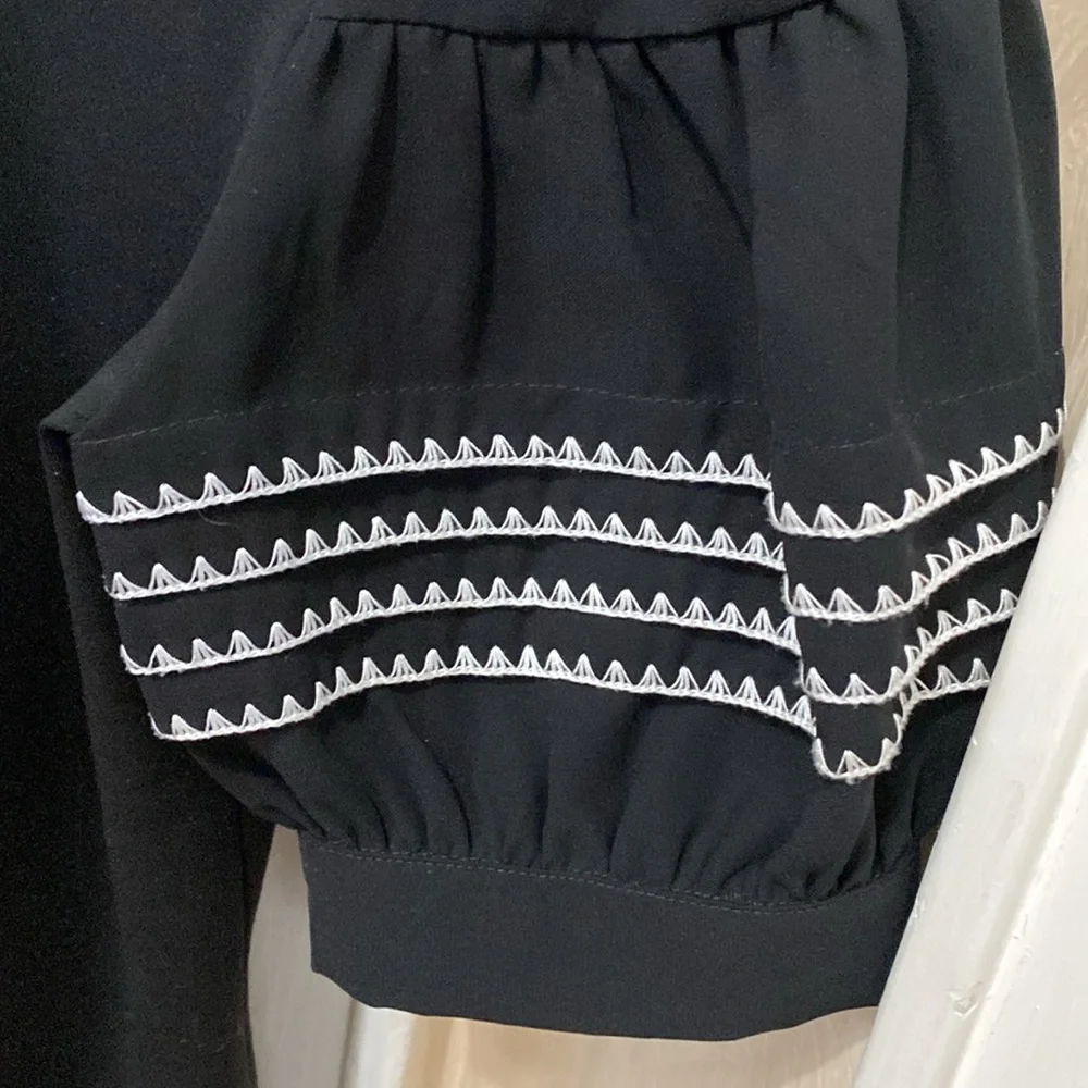 Gracia puff sleeve blouse - Picture 9 of 9